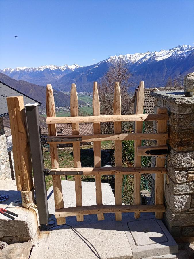 Casa Vacanze Ca'Del Miro Montemezzo Bugiallo Bagian luar foto