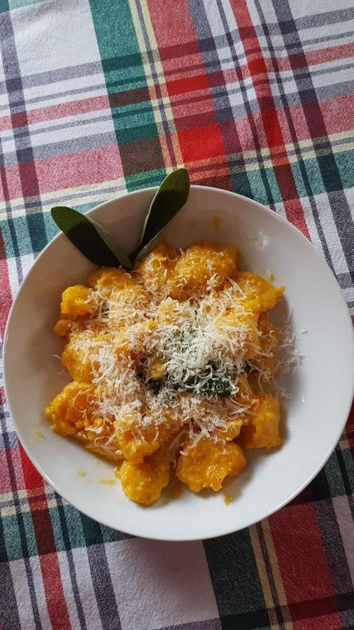 Casa Vacanze Ca'Del Miro Montemezzo Bugiallo Bagian luar foto